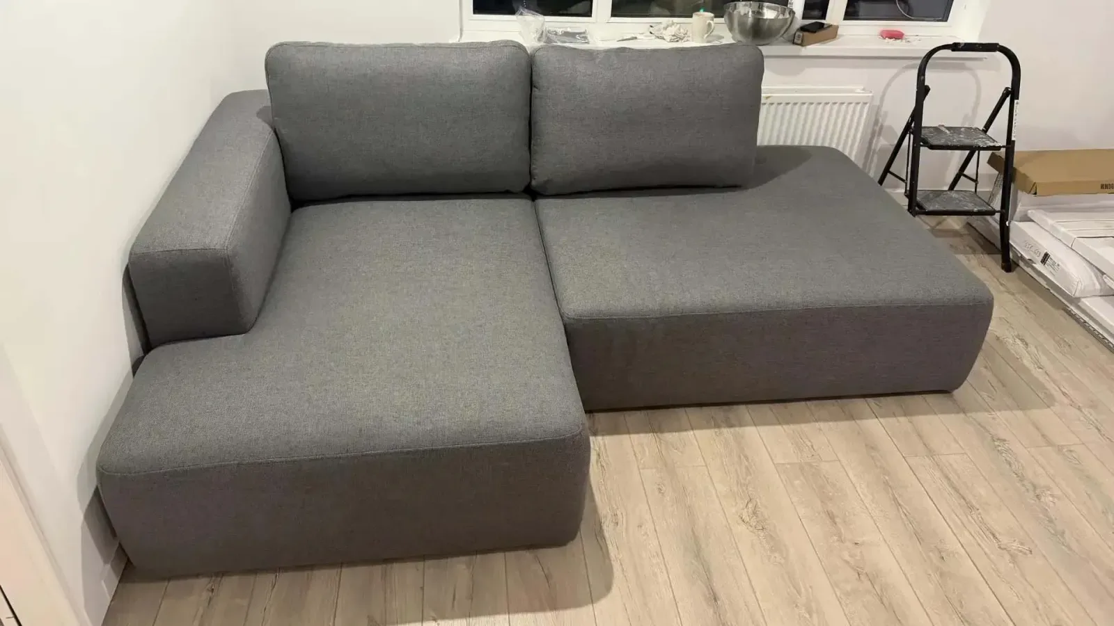 Диван-кровать Норман угловой 252x165x62 см — интерьерное фото 91