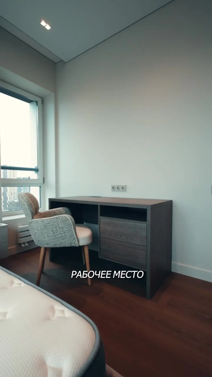 Квартира: кухня и гардеробные — видео 3